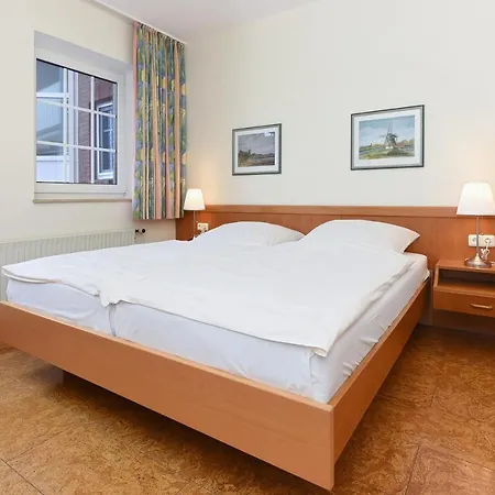 Hotel-pension Stoertebeker * 벤세르시엘