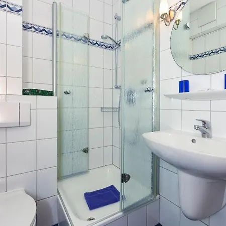 Hotel-pension Stoertebeker 벤세르시엘