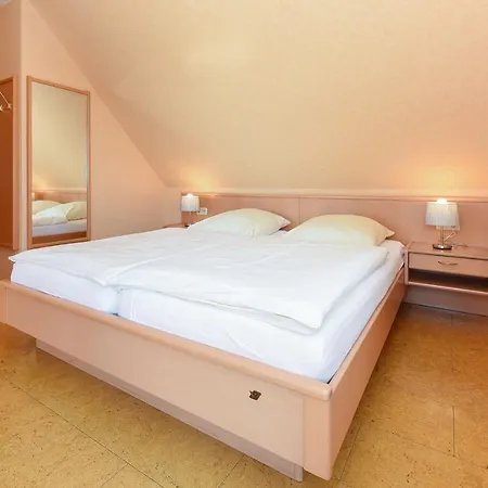 Hotell Hotel-pension Störtebeker Bensersiel